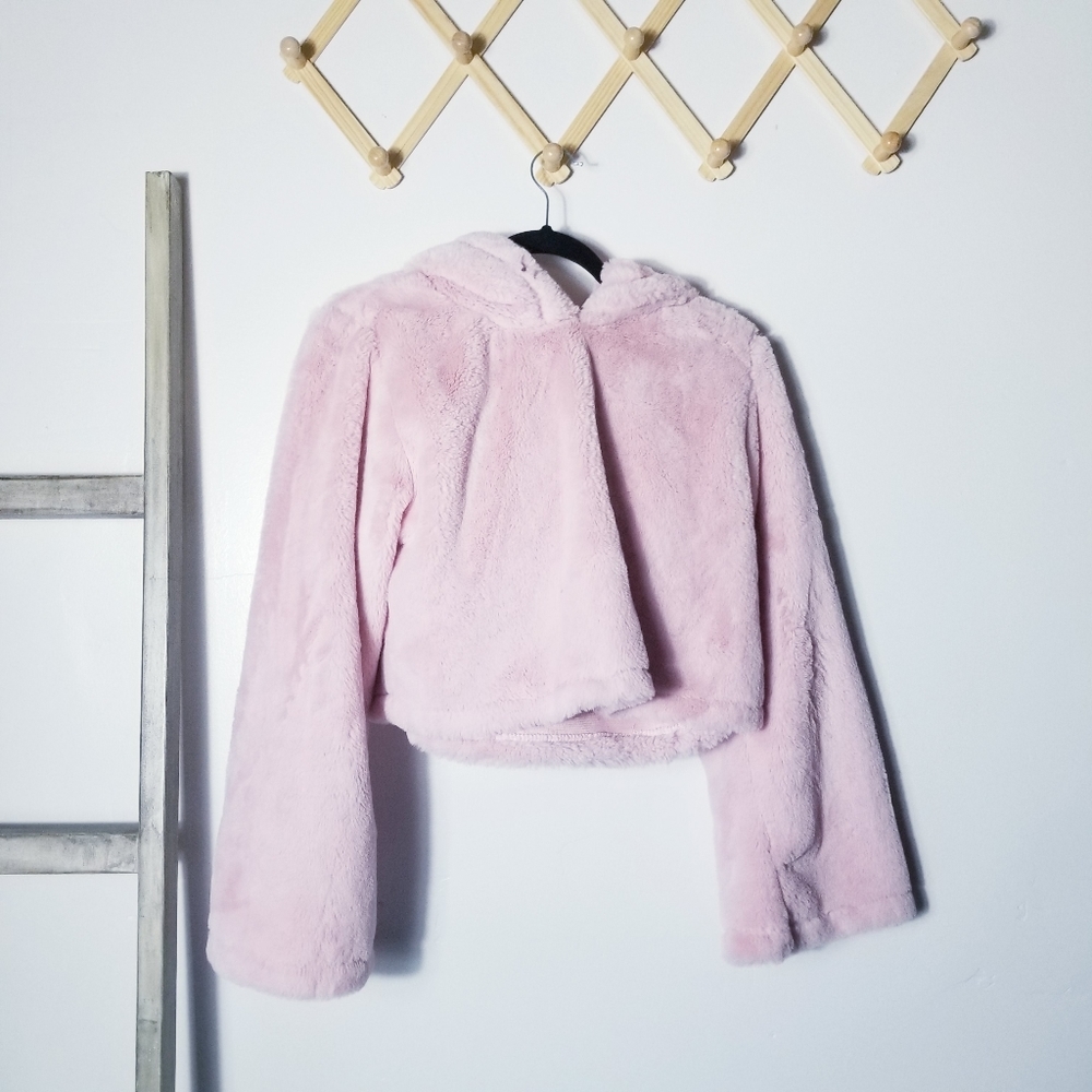 FOREVER 21 LIGHT PINK SOFT CROPPED HOODIE SIZE MEDIUM